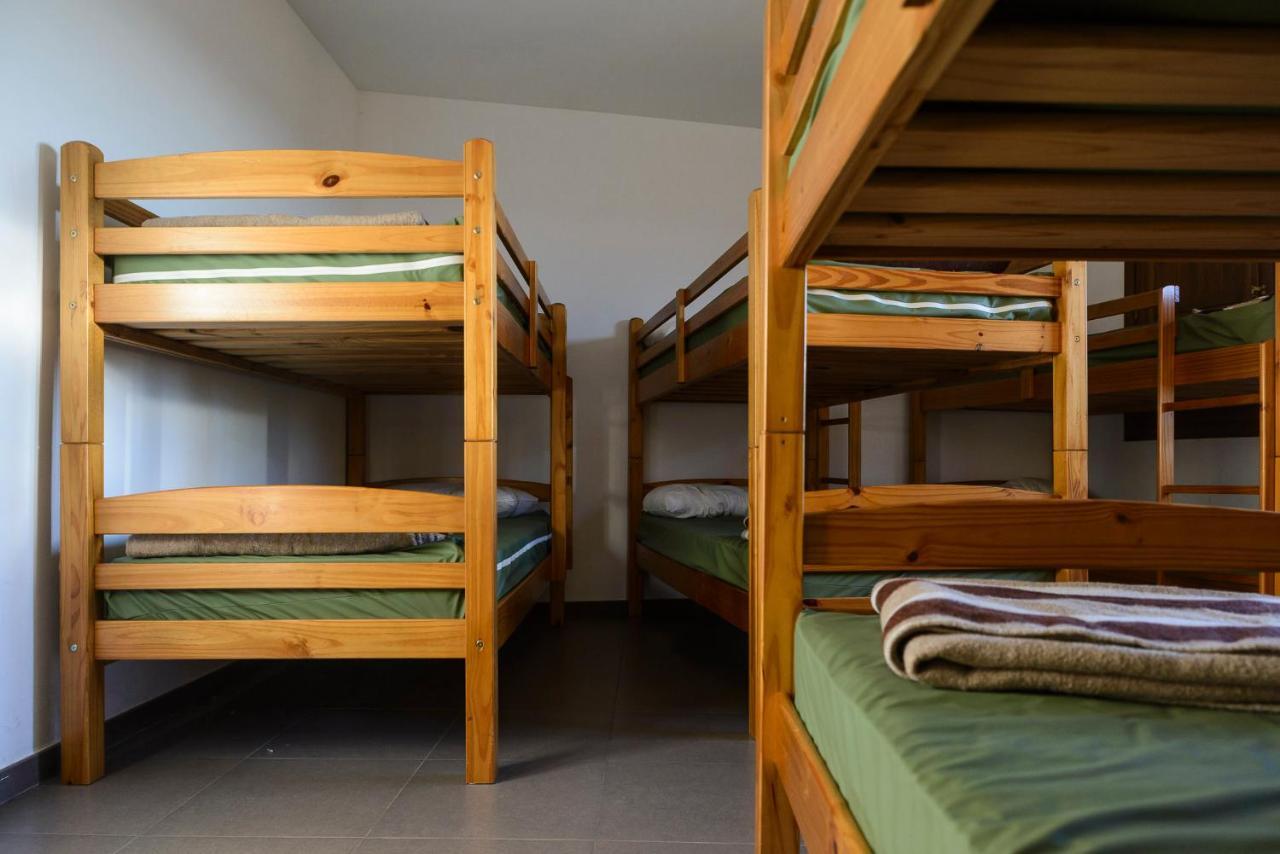 Unduesina Albergue Undues De Lerda Ngoại thất bức ảnh