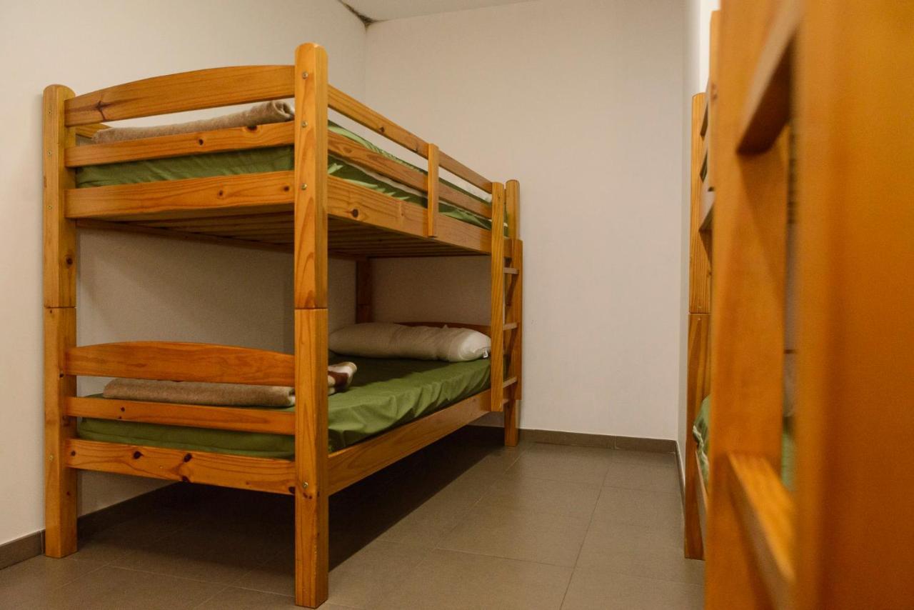 Unduesina Albergue Undues De Lerda Ngoại thất bức ảnh