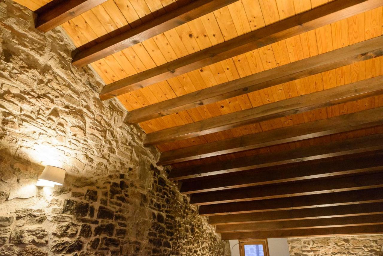 Unduesina Albergue Undues De Lerda Ngoại thất bức ảnh