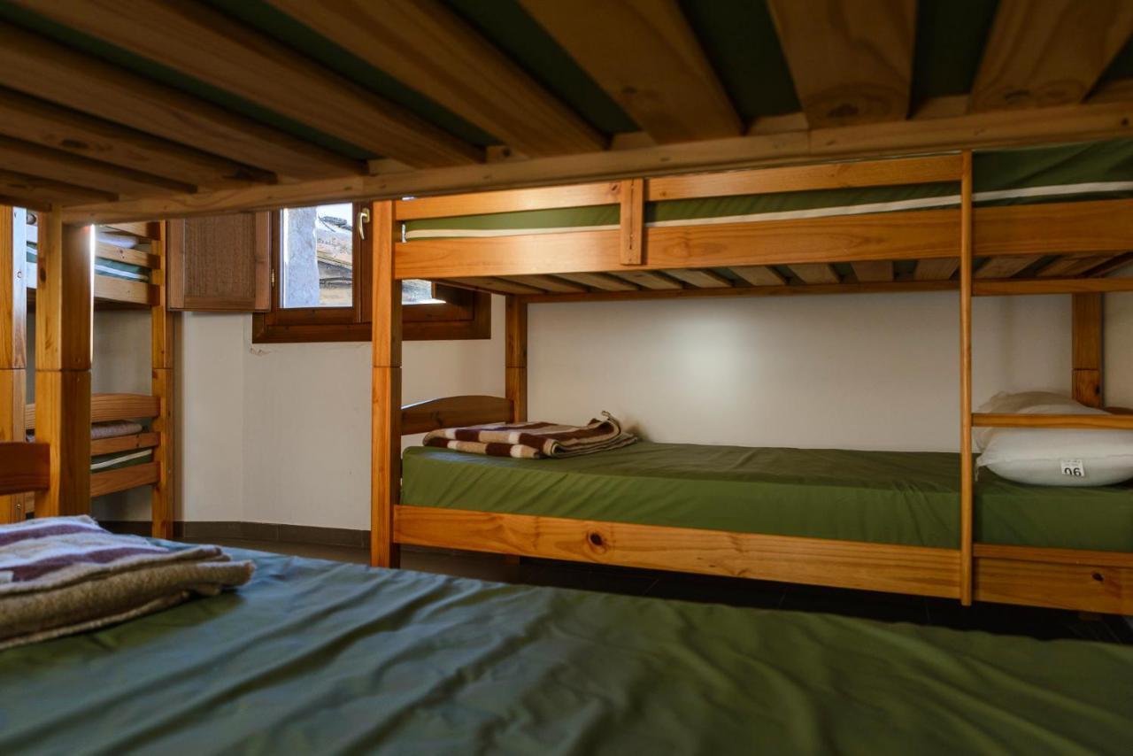 Unduesina Albergue Undues De Lerda Ngoại thất bức ảnh